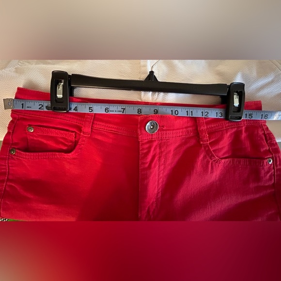 Red Jeans - Macy’s Style &Co. size 12 w/tummy control - Picture 6 of 8